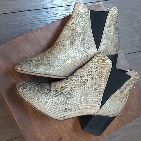 Diane Von Furstenberg booties - Picture 9 of 11